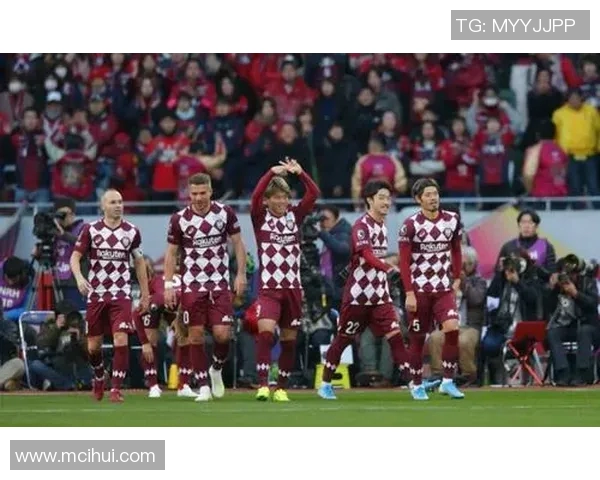 胜利船与恒大首发阵容对比分析揭示双方战术布局与关键球员表现 胜利船与恒大首发阵容对比分析揭示双方战术布局与关键球员表现