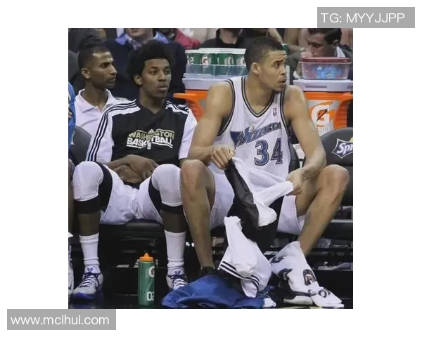 麦基与奥尼尔的对决：篮球巨星之间的巅峰较量与传奇故事