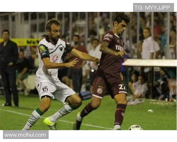 2017年拉努斯与河床的经典对决回顾与战术分析