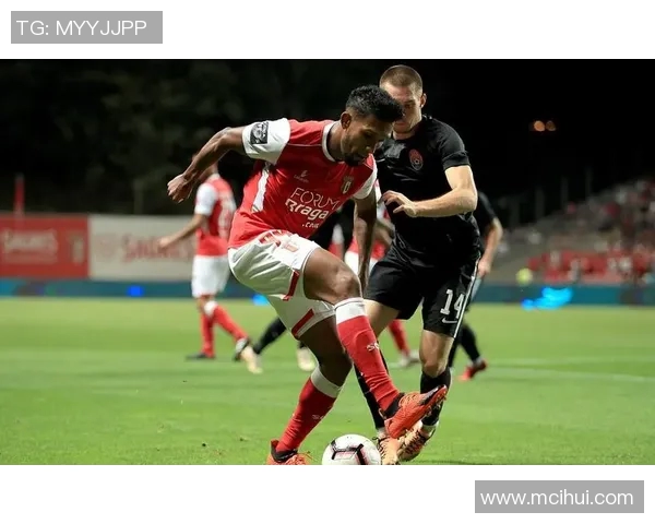 莫斯巴达足球迎战布拉加强强对决引发球迷热议与期待