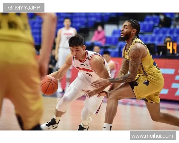 CBA精彩回放广东队对阵同曦队的激烈对决全程回顾与分析