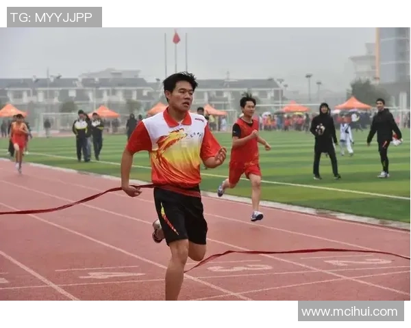 南京足球队荣登耐力排行榜首位展现卓越体能实力 南京足球队荣登耐力排行榜首位展现卓越体能实力