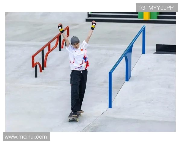 杨芳专访：从滑板新手到行业先锋的成长之路与心路历程回顾